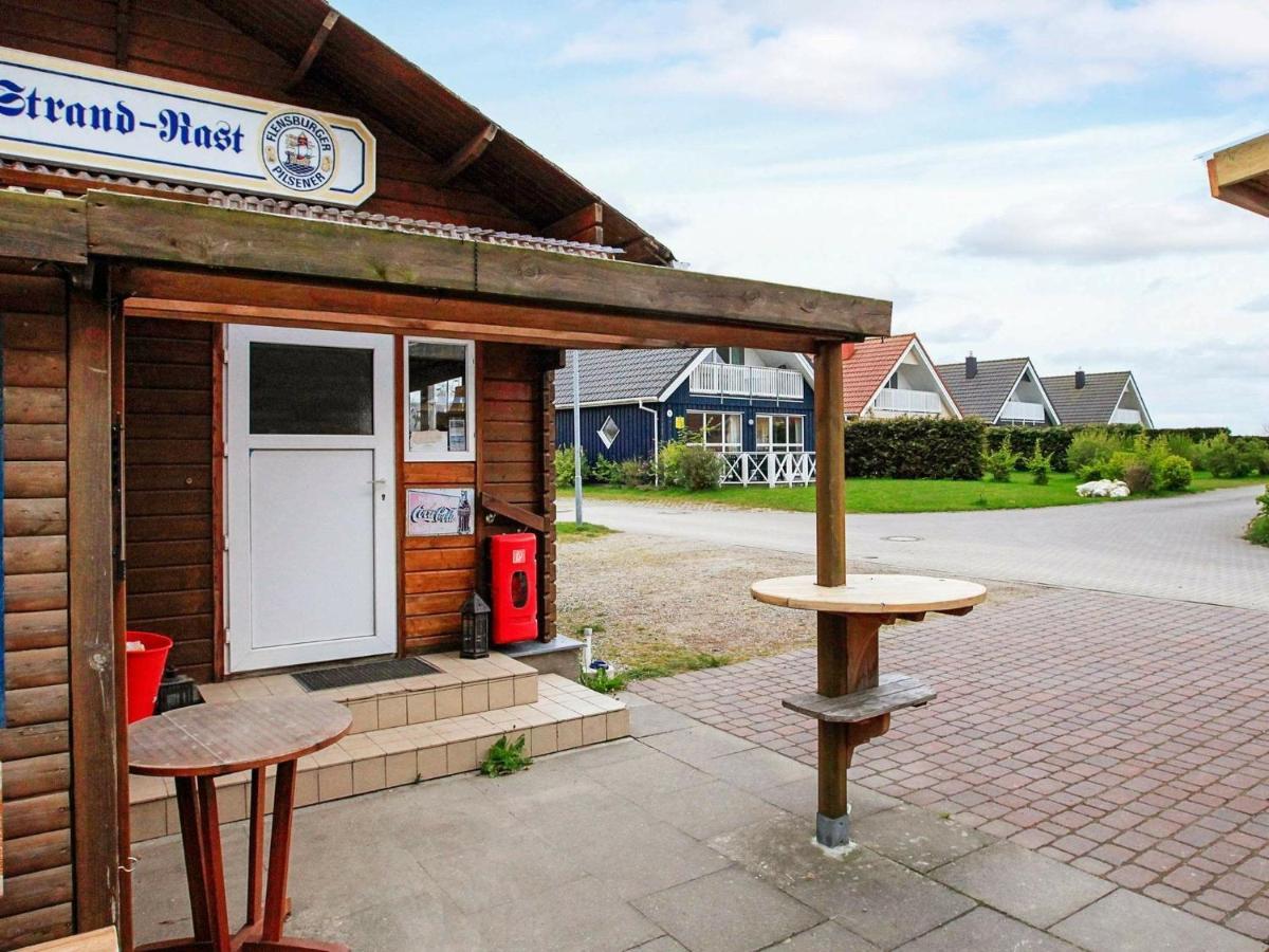 8 Person Holiday Home In Gelting Exterior photo